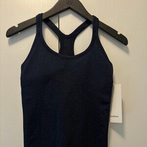 Lululemon Ebb to Street Tank Top | Size 6 | True Navy | Light Support B/C Cup